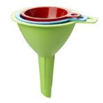 EMBUDO PLASTICO SET 3 UN: 6,5-8-9,5 CM.