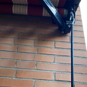 MANIVELA TOLDO BAJO 120 MM. BLCO.