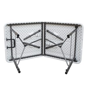 Mesa plegable con asa 120x60xh.74 cm