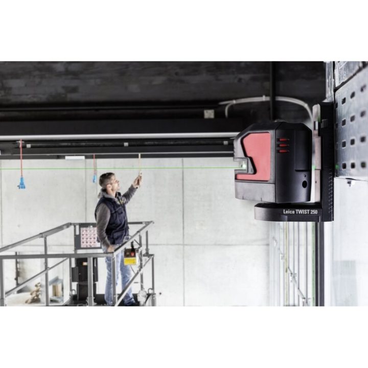 leical2gtwit250heightcheckinghighjpgc741228a1o4eb0