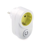 Adaptador enchufe con interruptor FAMATEL