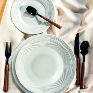 PLATO LLANO PORCEL. ALA DORIQUE 6 UNIDAD