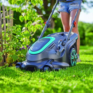 Cortasetos a batería GARDENA Powermax Duo