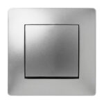 Pulsador de empotrar FAMATEL HABITAR 15 aluminio