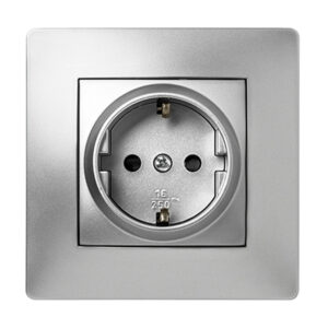Base enchufe de empotrar FAMATEL Habitat 15 aluminio