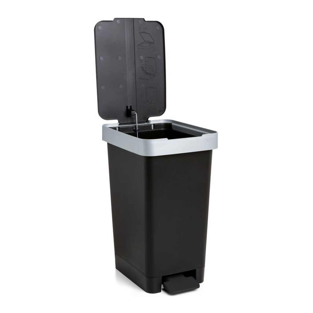 Cubo de basura con pedal Tatay Smart 25 L negro