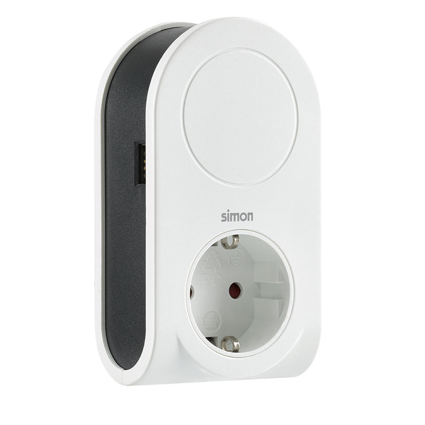 Adaptador 3 clavijas USB SIMONBRICO cable enrollable